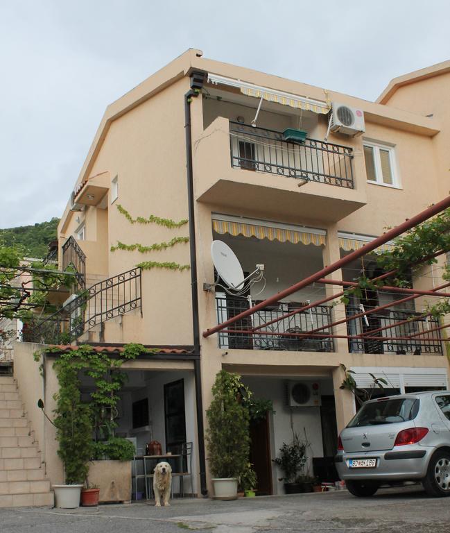 Apartments Djedovic Petrovac Eksteriør billede